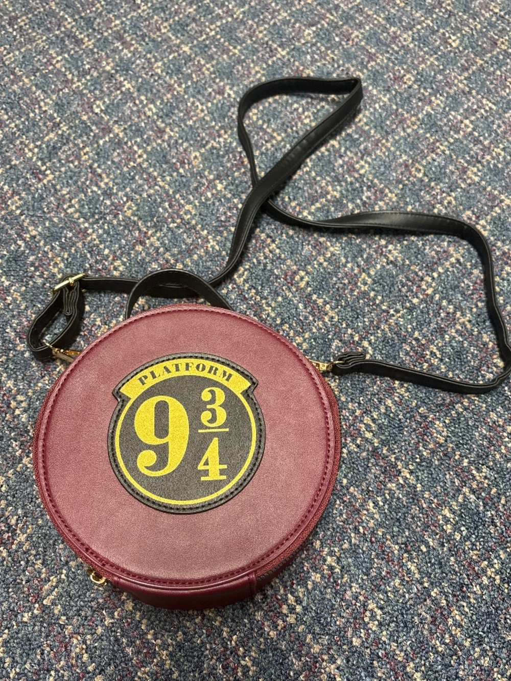 Never been used Harry Potter 9 3/4 crossbody purse